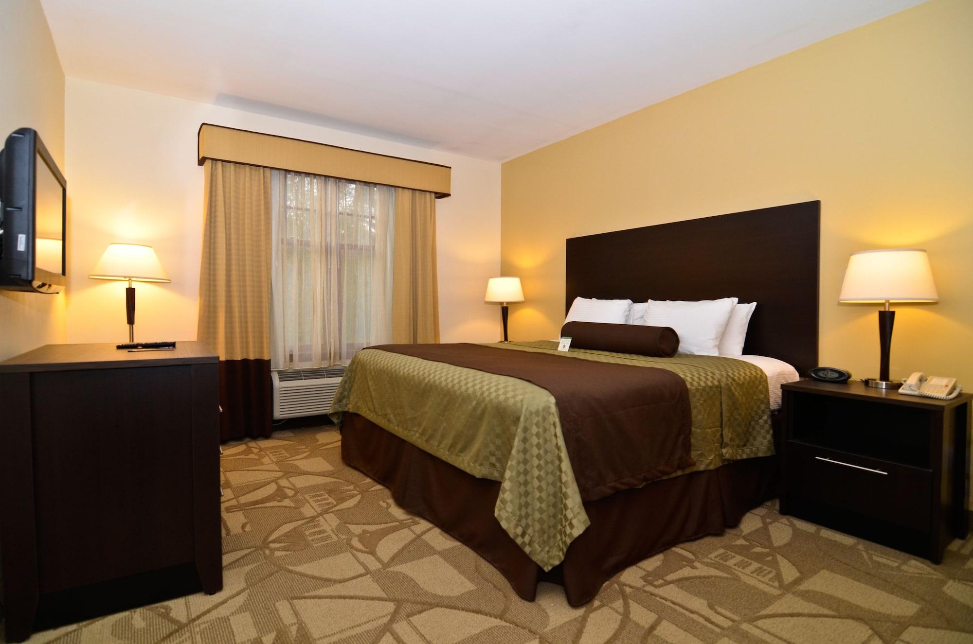 Best Western Plus The Inn & Suites At The Falls Poughkeepsie Bagian luar foto